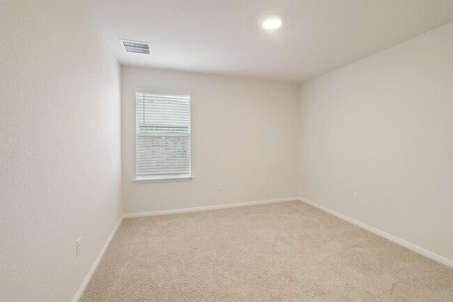 Building Photo - 2617 Dewlap Ct