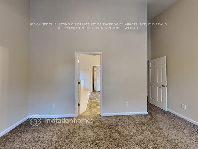 Building Photo - 1215 Chandler Ridge Dr SE