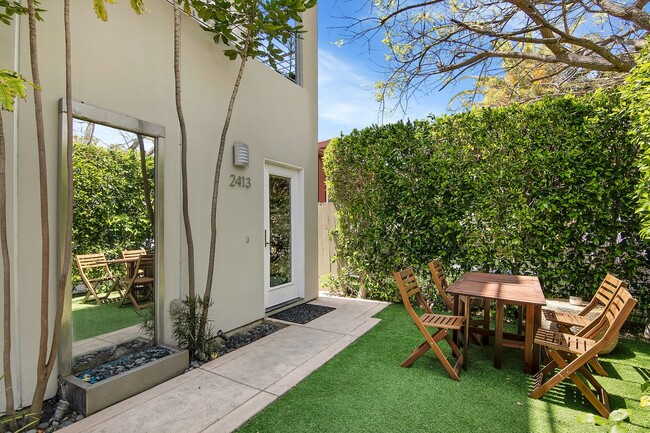 Building Photo - 2411-2413 Ocean Ave