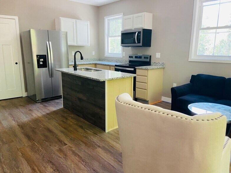 Living Room & Kitchen - 900 Adams Rd