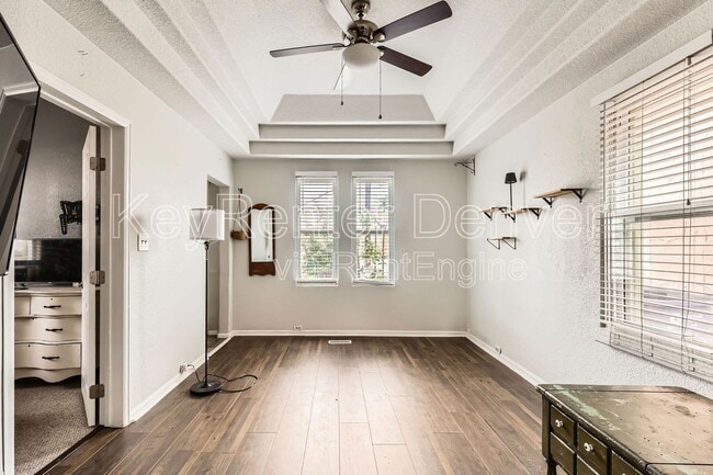 Building Photo - 4543 Columbine St