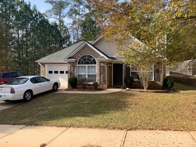 Primary Photo - 3BR Eastside Single Family Home in Pinecrest!