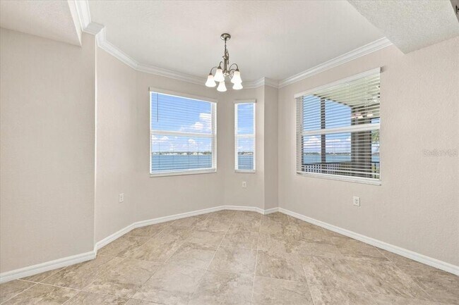 Building Photo - 920 Tidewater Shores Loop