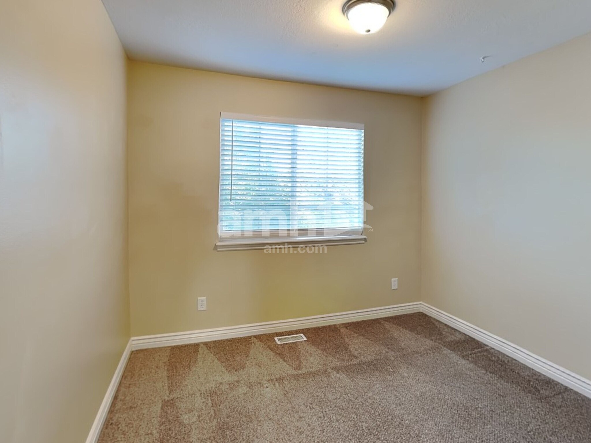 Building Photo - 4006 Dillon's Dr