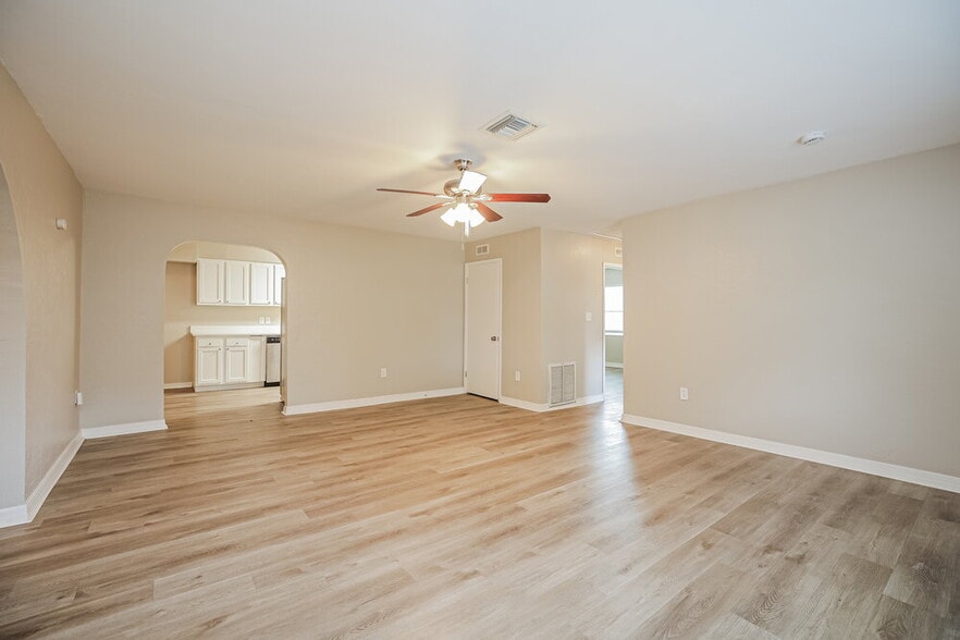 Building Photo - 4434 Armeda Ave