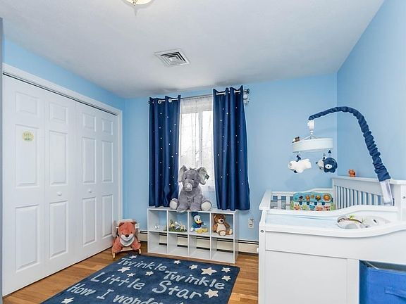 Building Photo - 23 Copley Ave