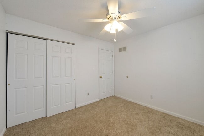 Building Photo - 4162 Whitehall Dr