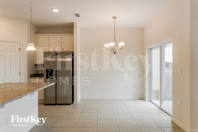 Building Photo - 597 Crown Rose Dr
