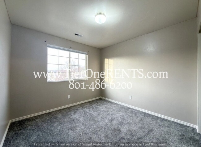 Building Photo - NO DEPOSIT option available for qualified renters