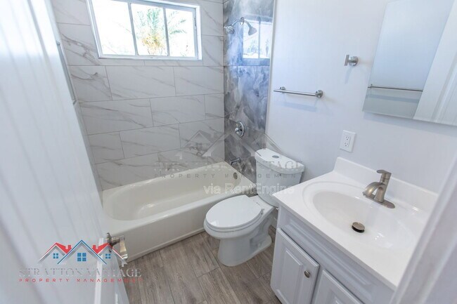 Building Photo - 2912 W Butler Dr