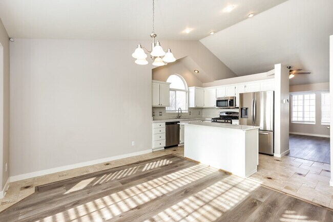 Building Photo - 4983 W Copper Canyon Way