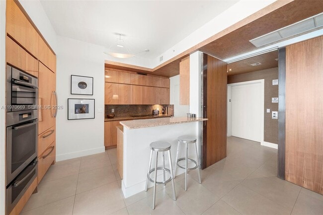 Building Photo - 50 South Pointe Dr