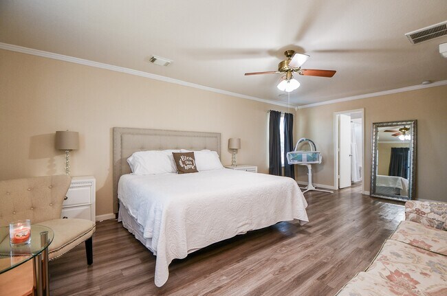 Building Photo - 2810 Powell Springs Ct