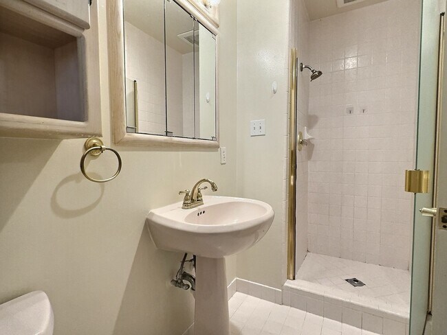 Building Photo - 3BD/2BA - Charming Home in Sunnyvale with Spacious Backyard