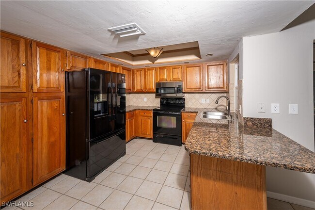 Building Photo - 5769 Beechwood Trail