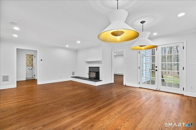 Building Photo - 116 Scarlet Oak Dr