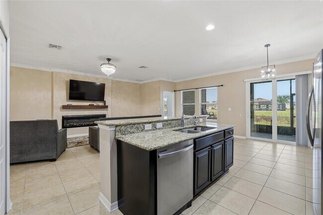 Building Photo - 7322 61st St E