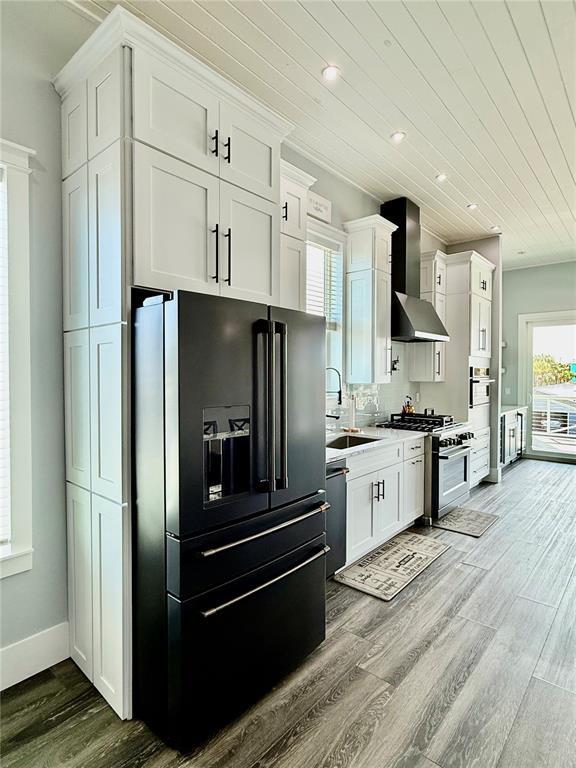 Building Photo - 304 N 7th St