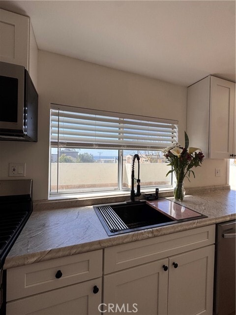 Building Photo - 1734 Prospect Ave