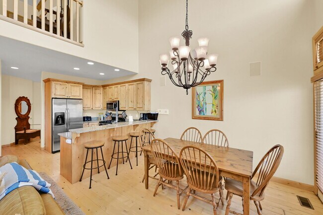 Building Photo - 6486 UT-39