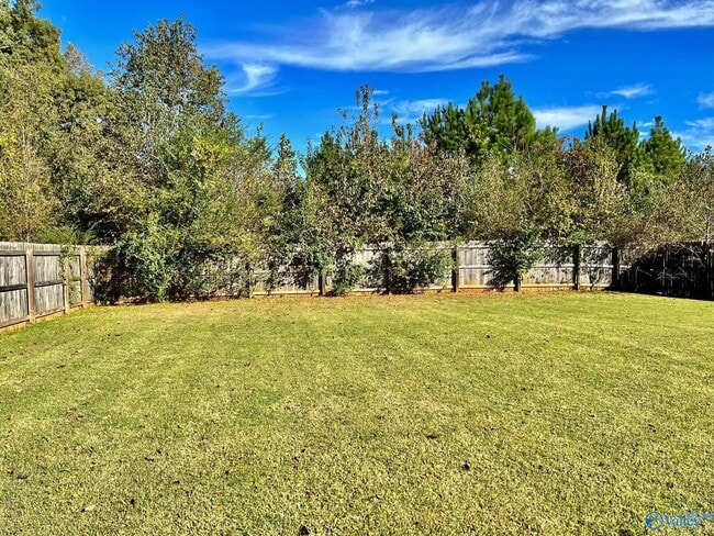 Building Photo - 105 Summerset Ln