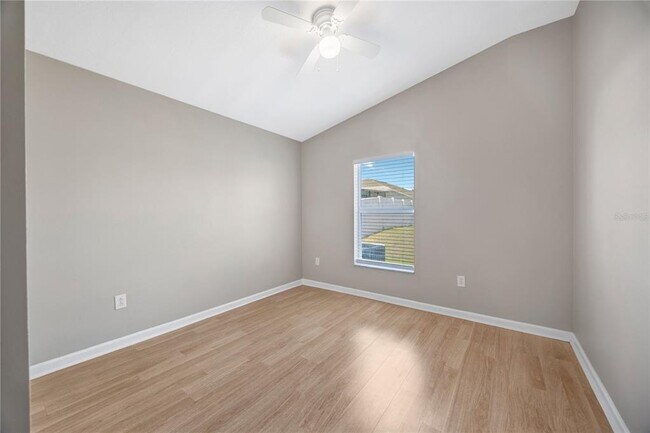Building Photo - 30435 Annadale Dr
