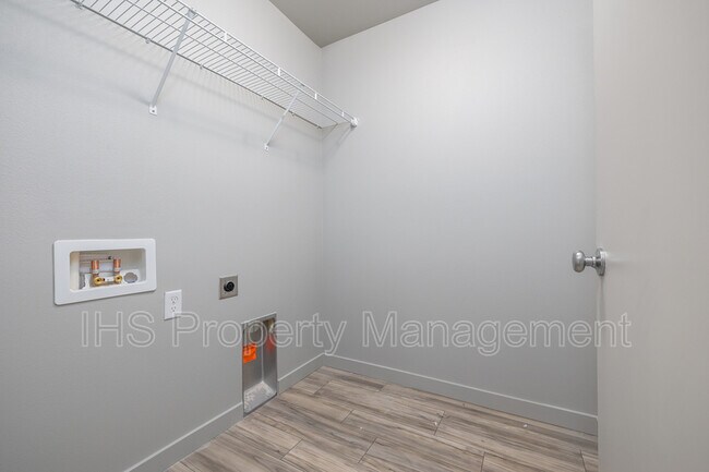 Building Photo - 311 Dawson Ln