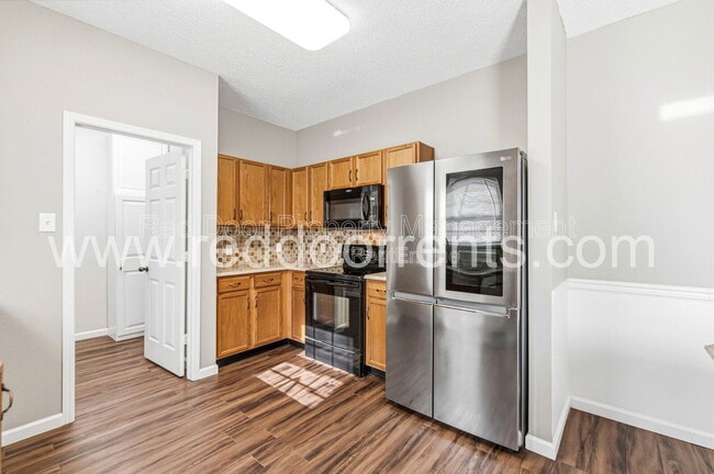 Building Photo - 603 Clear Creek Dr