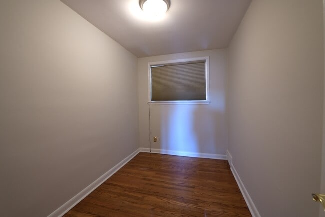 Building Photo - 3613 Weightman St