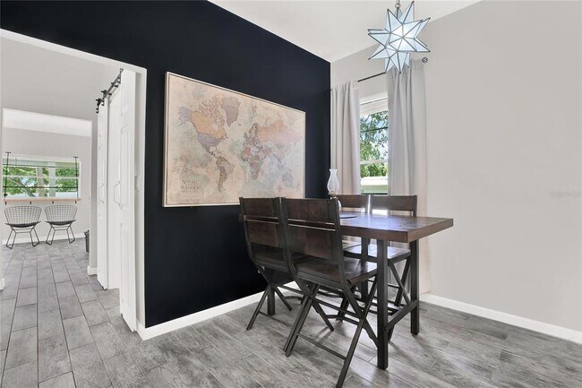 Building Photo - 4110 N Central Ave