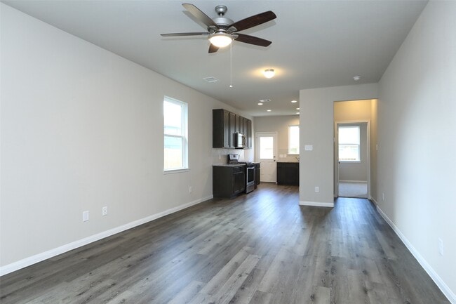 Building Photo - 2528 Westslope Dr