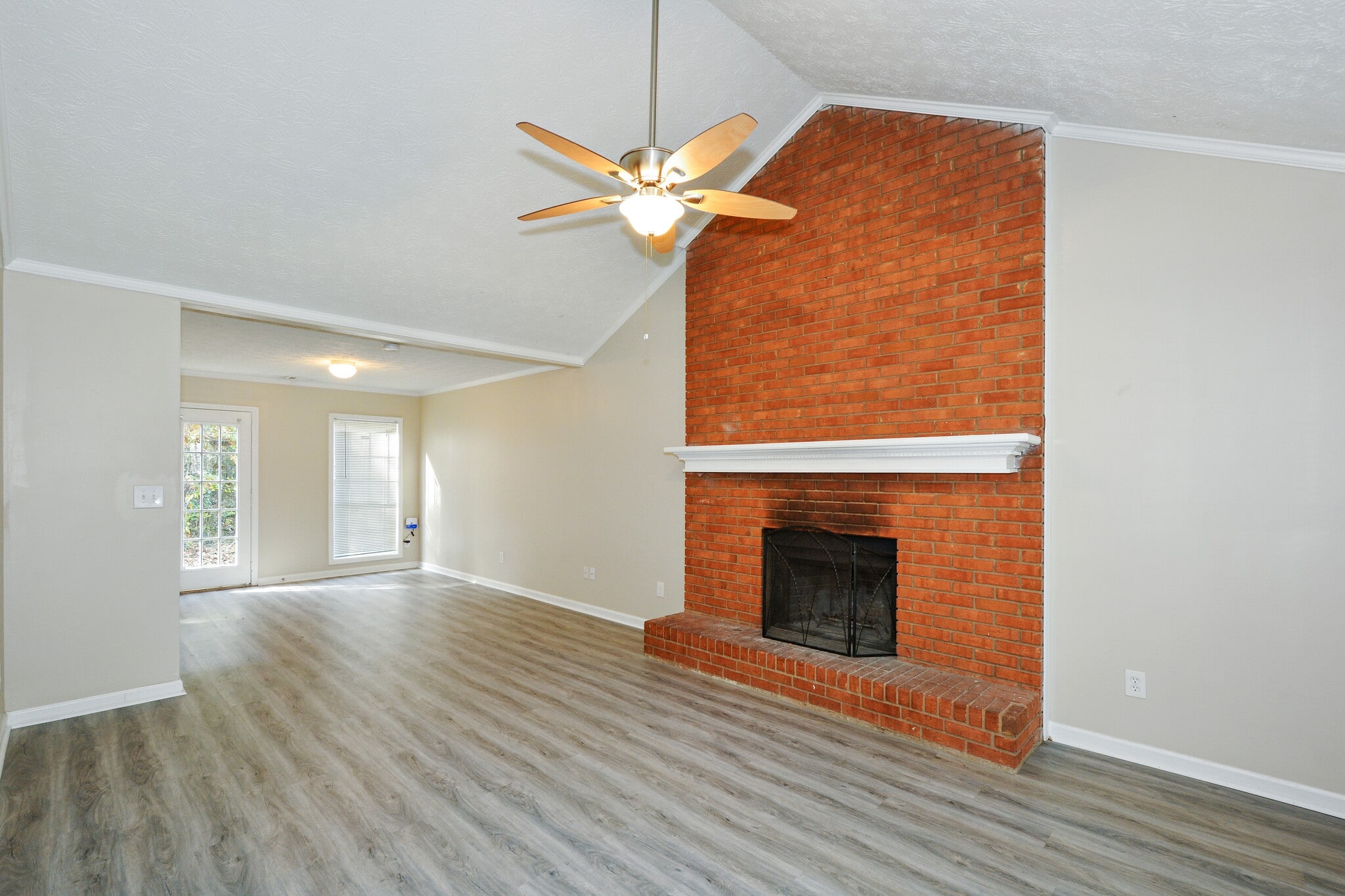 Building Photo - 2624 Country Trce SE