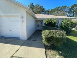 Building Photo - 3/2 Duplex