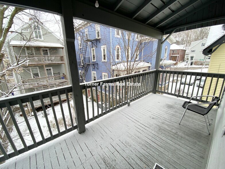 Building Photo - 34 Darling St