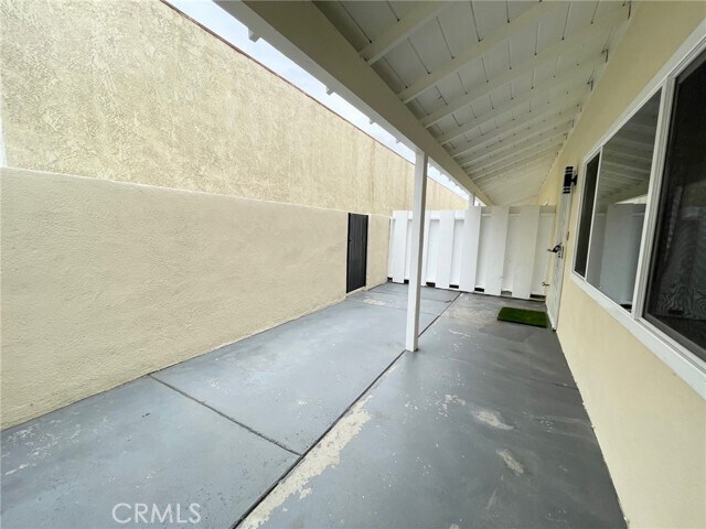 Building Photo - 890 N Campus Ave