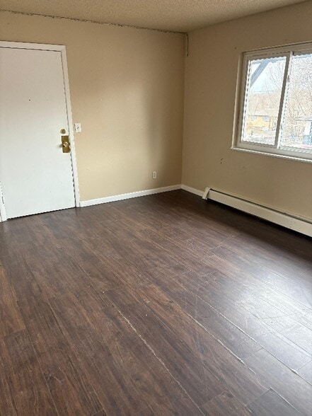 Building Photo - 350 Gahart Dr