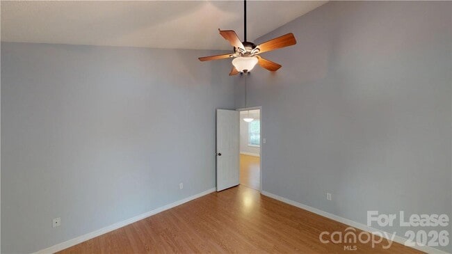 Building Photo - 13906 Glendevon Ct