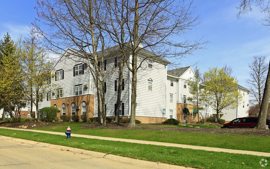 Timbers Apartments & Pinecrest Apartments 900 Tollis Pky Broadview