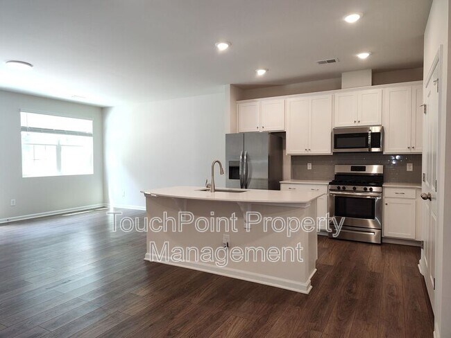 Building Photo - 14041 Castle Nook Dr