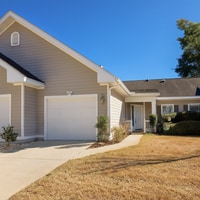 Building Photo - For rent 2 bedroom 2 bathroom 1 car garage condominium