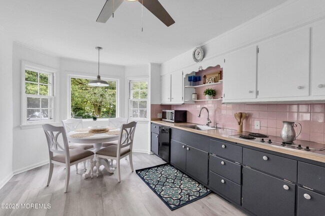 Building Photo - 208 Trenton Blvd