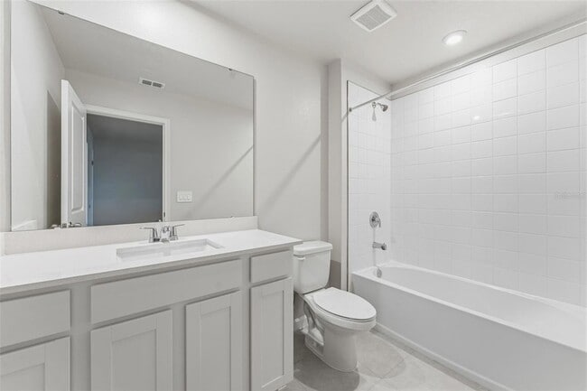 Building Photo - 3264 Timber Xing Ave