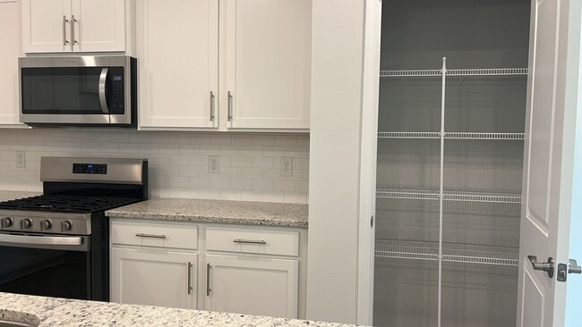 Building Photo - 2919 Denson Rd