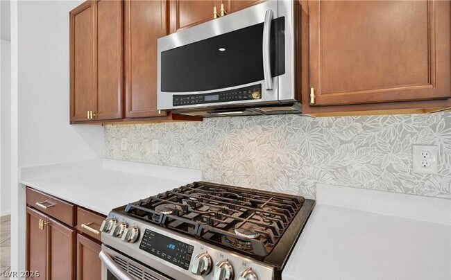 Building Photo - 7035 Toll Mountain St