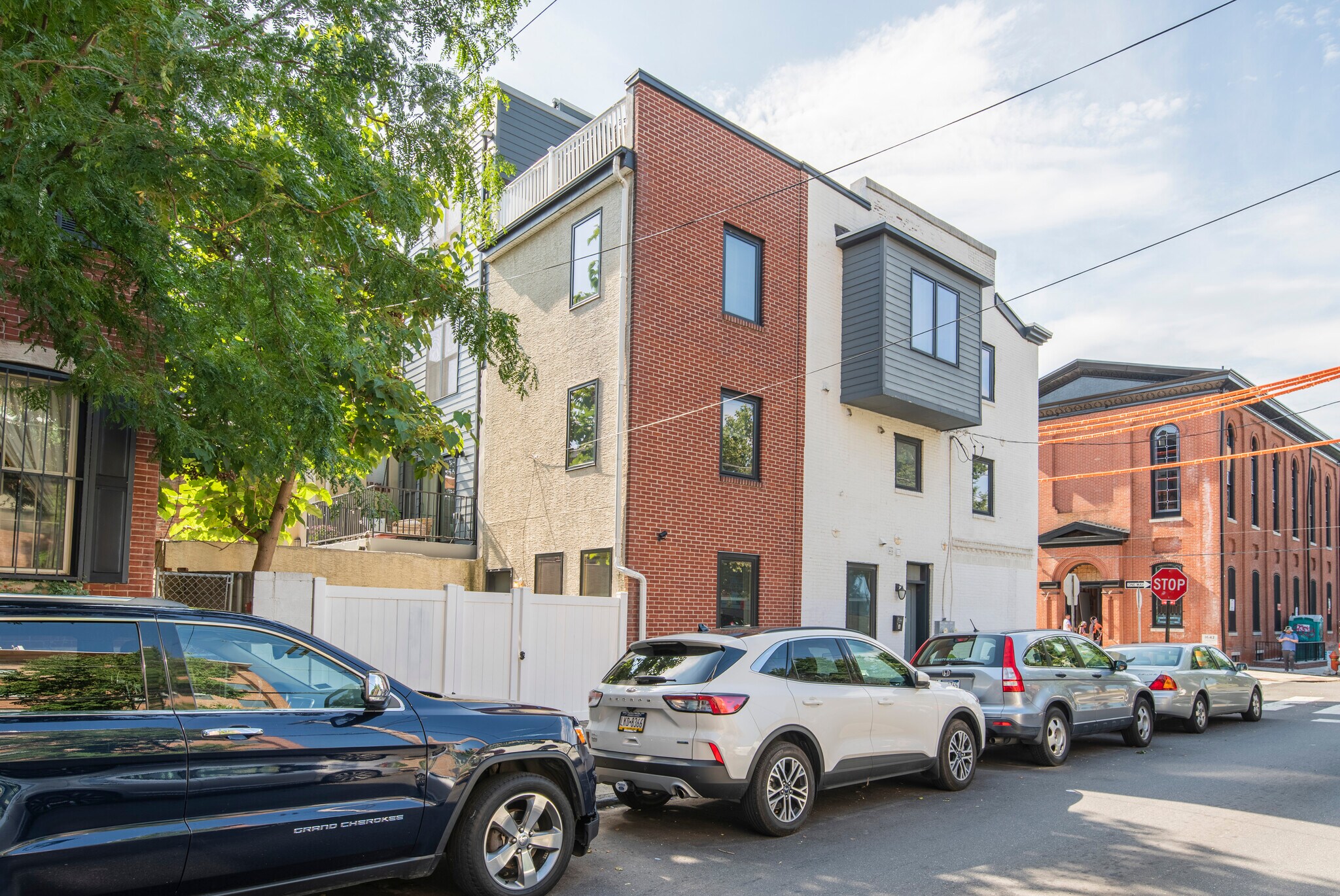 Building Photo - 1643 Fitzwater St