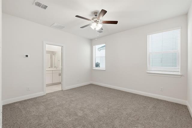 Building Photo - 1500 Lake District Dr