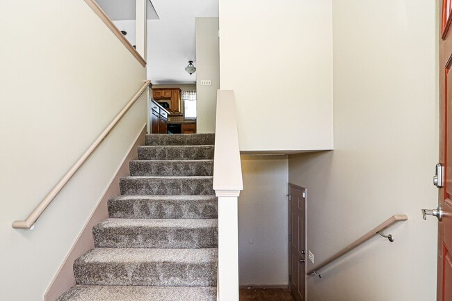 Building Photo - Gorgeous Family home for Rent!