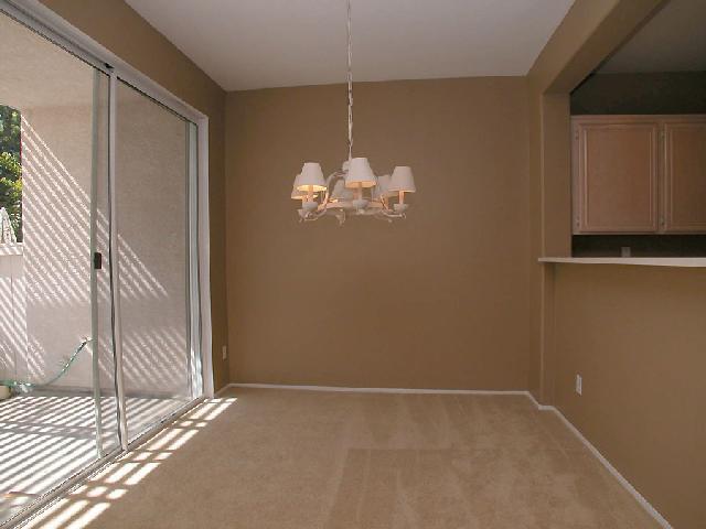 Building Photo - 401 Sanibelle Cir