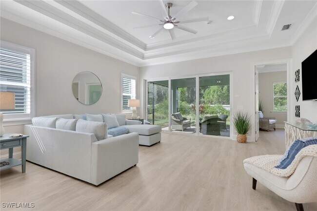 Building Photo - 8861 Yucatan Ct