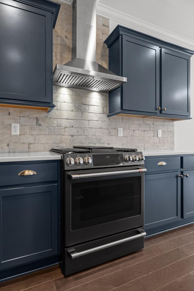 Building Photo - 7183 Tailgate Lp